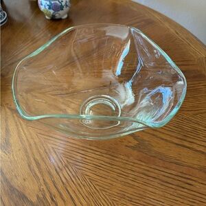 Large Anchor Hocking bowl